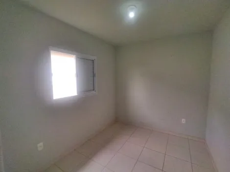 Alugar Casa / Padrão em São José do Rio Preto R$ 800,00 - Foto 9