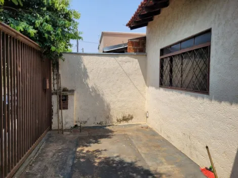 Comprar Casa / Padrão em São José do Rio Preto R$ 280.000,00 - Foto 1