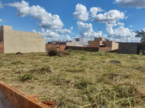 Comprar Terreno / Padrão em Mirassol R$ 90.000,00 - Foto 5