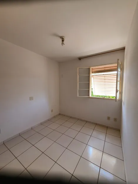 Alugar Apartamento / Padrão em São José do Rio Preto R$ 850,00 - Foto 5