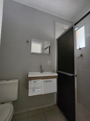 Alugar Casa / Condomínio em São José do Rio Preto R$ 2.000,00 - Foto 7