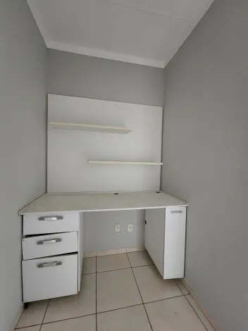 Alugar Casa / Condomínio em São José do Rio Preto R$ 2.000,00 - Foto 11