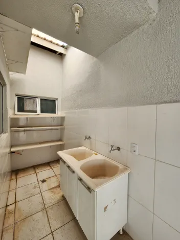 Alugar Casa / Condomínio em São José do Rio Preto R$ 2.000,00 - Foto 13