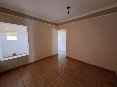 Alugar Casa / Padrão em São José do Rio Preto R$ 1.100,00 - Foto 4