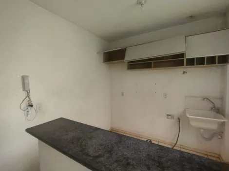 Alugar Apartamento / Padrão em São José do Rio Preto R$ 700,00 - Foto 4