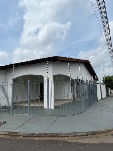 Alugar Casa / Padrão em São José do Rio Preto apenas R$ 2.700,00 - Foto 2