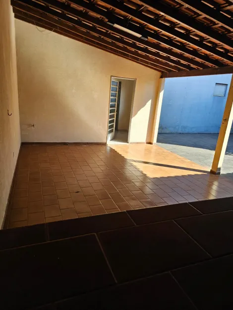 Comprar Casa / Padrão em São José do Rio Preto R$ 525.000,00 - Foto 4