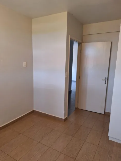 Alugar Apartamento / Padrão em São José do Rio Preto R$ 1.800,00 - Foto 8