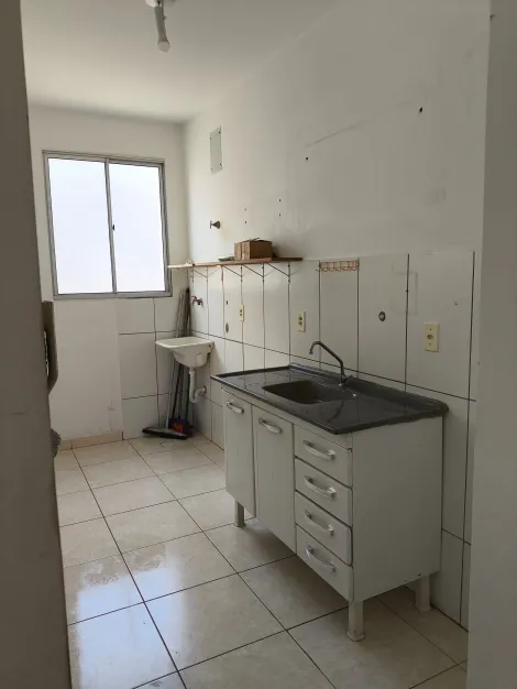 Alugar Apartamento / Padrão em São José do Rio Preto R$ 700,00 - Foto 13