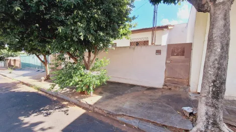 Alugar Casa / Padrão em São José do Rio Preto R$ 1.000,00 - Foto 18