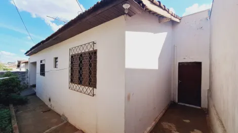 Alugar Casa / Padrão em São José do Rio Preto R$ 1.000,00 - Foto 15