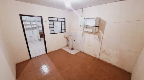 Alugar Casa / Padrão em São José do Rio Preto R$ 1.000,00 - Foto 6