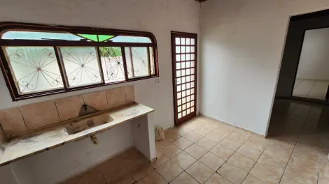 Alugar Casa / Padrão em São José do Rio Preto R$ 850,00 - Foto 5