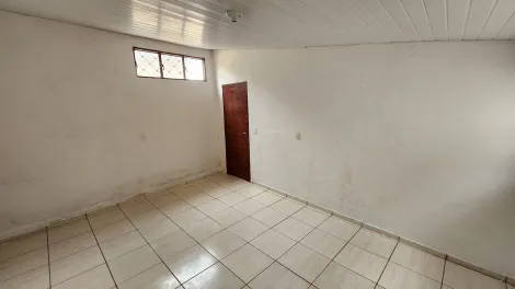 Alugar Casa / Padrão em São José do Rio Preto R$ 850,00 - Foto 2