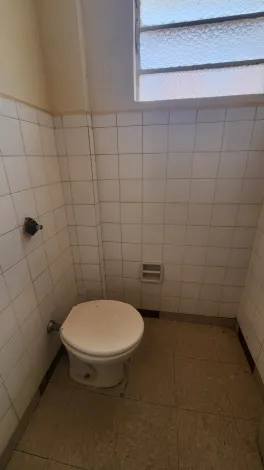 Alugar Comercial / Sala em São José do Rio Preto R$ 600,00 - Foto 6