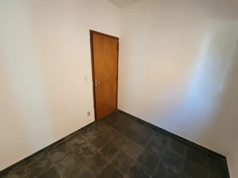 Alugar Casa / Padrão em São José do Rio Preto R$ 1.200,00 - Foto 7