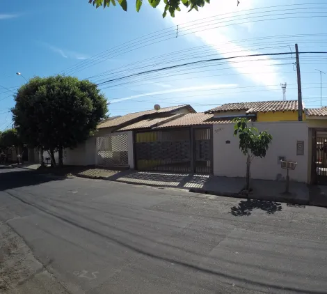 Casa / Padrão em São José do Rio Preto 