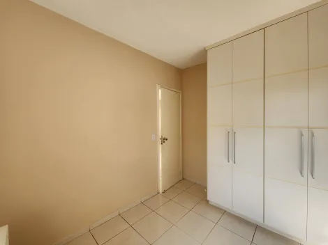 Alugar Casa / Condomínio em São José do Rio Preto R$ 1.600,00 - Foto 5