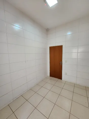 Alugar Comercial / Salão em São José do Rio Preto R$ 12.000,00 - Foto 17