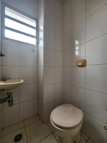 Alugar Apartamento / Padrão em São José do Rio Preto R$ 1.000,00 - Foto 4