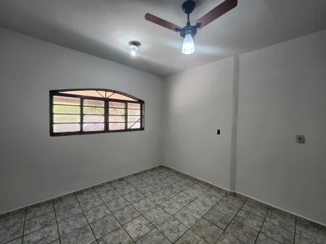 Alugar Casa / Padrão em São José do Rio Preto apenas R$ 1.100,00 - Foto 2