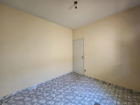 Alugar Casa / Padrão em São José do Rio Preto R$ 850,00 - Foto 6