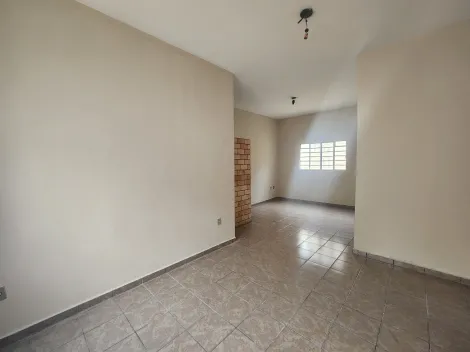 Alugar Casa / Padrão em São José do Rio Preto. apenas R$ 1.300,00