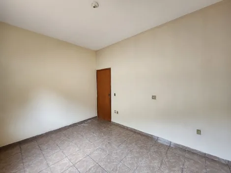 Alugar Casa / Padrão em São José do Rio Preto R$ 1.300,00 - Foto 12