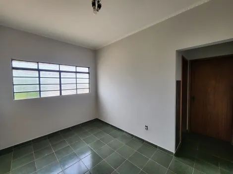 Alugar Apartamento / Padrão em São José do Rio Preto. apenas R$ 650,00