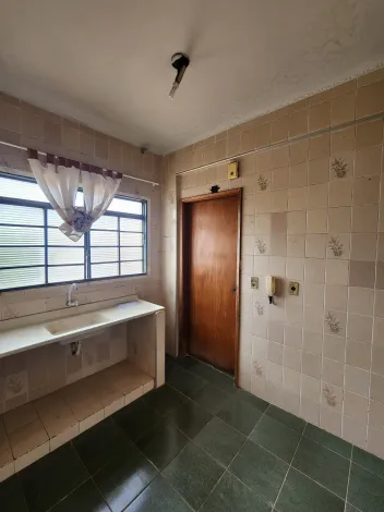 Alugar Apartamento / Padrão em São José do Rio Preto R$ 650,00 - Foto 4