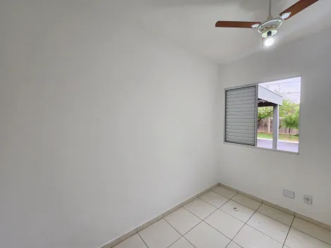 Alugar Casa / Condomínio em São José do Rio Preto R$ 1.500,00 - Foto 8