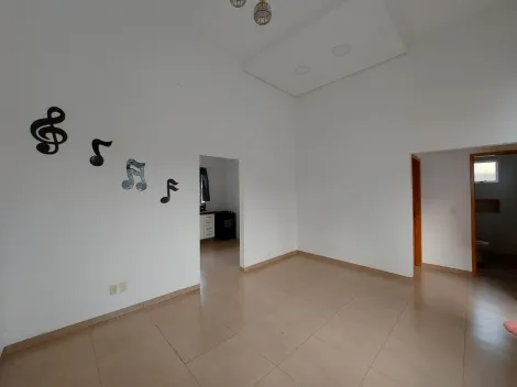 Alugar Casa / Padrão em São José do Rio Preto R$ 2.000,00 - Foto 2