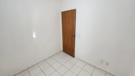 Alugar Apartamento / Padrão em São José do Rio Preto R$ 1.000,00 - Foto 9