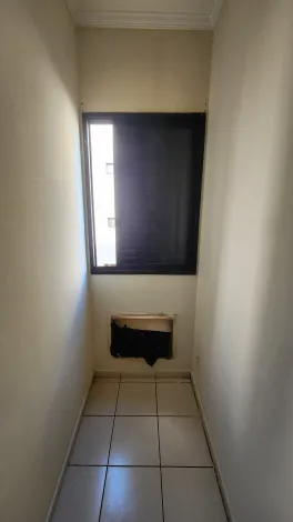 Alugar Apartamento / Padrão em São José do Rio Preto R$ 1.000,00 - Foto 15