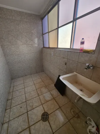 Alugar Apartamento / Padrão em São José do Rio Preto R$ 1.000,00 - Foto 3