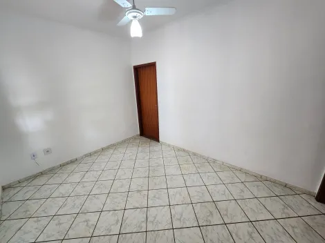 Alugar Casa / Padrão em São José do Rio Preto. apenas R$ 1.500,00