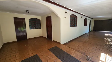 Alugar Casa / Padrão em São José do Rio Preto R$ 1.350,00 - Foto 15