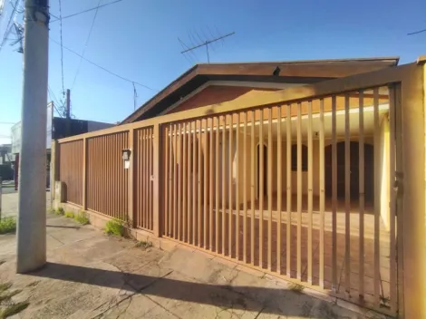 Alugar Casa / Padrão em São José do Rio Preto. apenas R$ 2.500,00