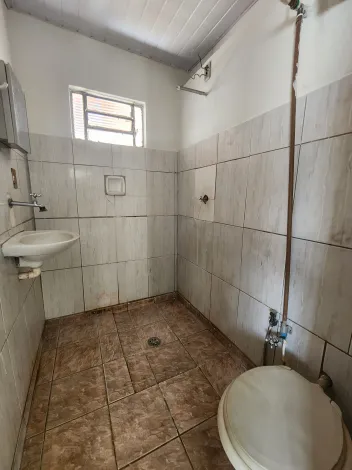 Alugar Casa / Padrão em São José do Rio Preto apenas R$ 700,00 - Foto 7