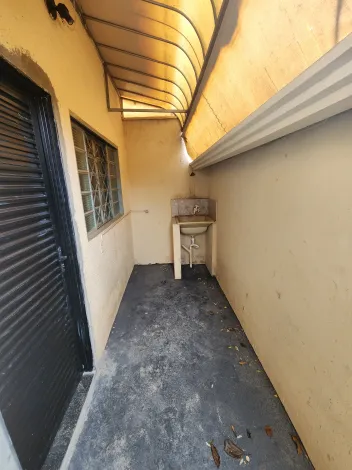 Alugar Casa / Padrão em São José do Rio Preto apenas R$ 800,00 - Foto 8