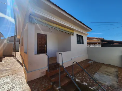 Alugar Casa / Padrão em São José do Rio Preto. apenas R$ 950,00