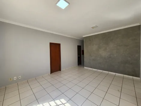 Alugar Casa / Padrão em São José do Rio Preto apenas R$ 1.800,00 - Foto 2