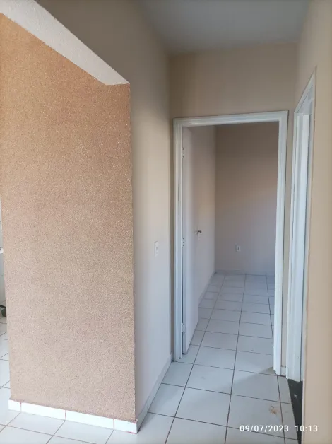 Alugar Casa / Padrão em São José do Rio Preto apenas R$ 680,00 - Foto 7