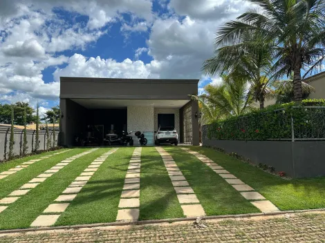 Casa / Condomínio em Mendonça 