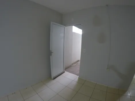 Alugar Casa / Condomínio em São José do Rio Preto. apenas R$ 1.900,00