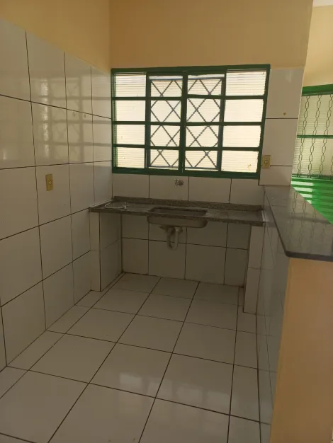 Alugar Casa / Padrão em São José do Rio Preto apenas R$ 800,00 - Foto 12