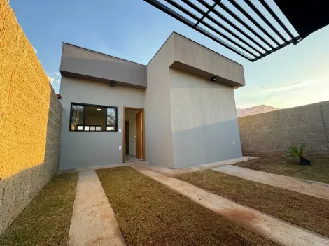 Alugar Casa / Padrão em Bady Bassitt. apenas R$ 265.000,00